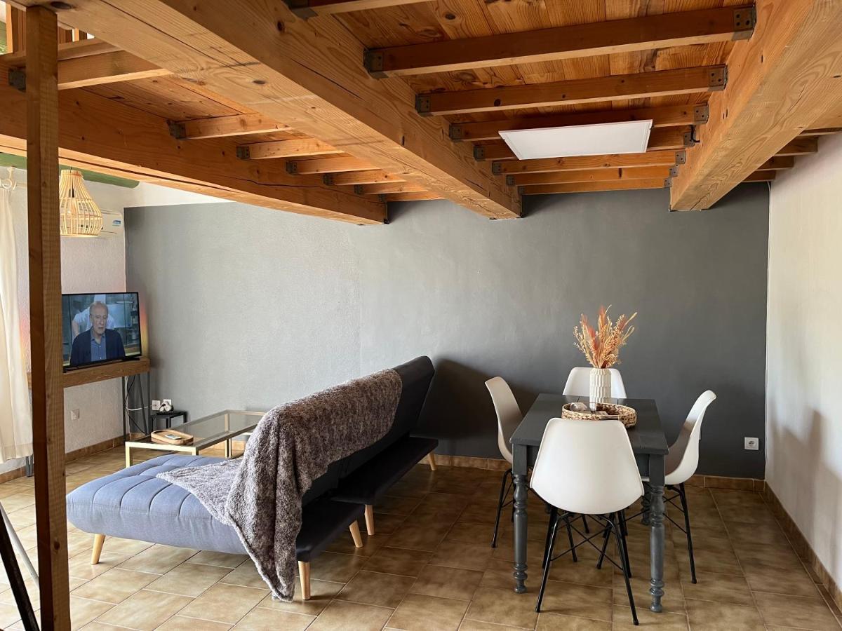 Duplex Lumineux Sur Gde Terrasse, Balneo Double, Parking Prive, Clim, Local Velos Entraigues-sur-la-Sorgue Exterior foto